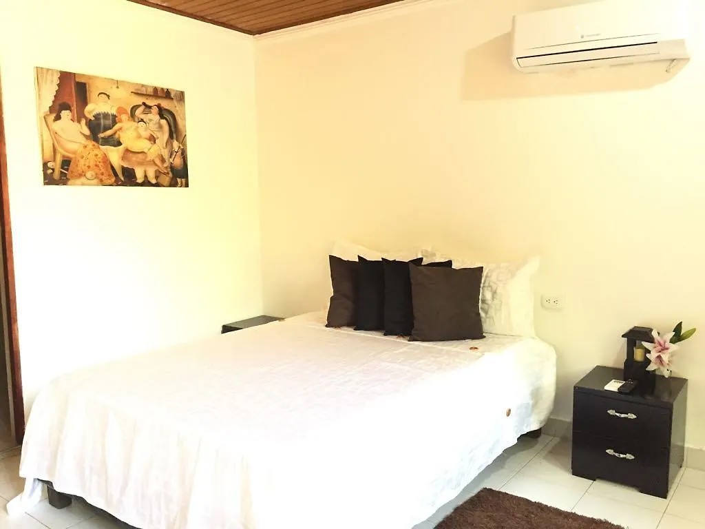 Hotel Costa Bahia Cartagena 2*,  Colombia