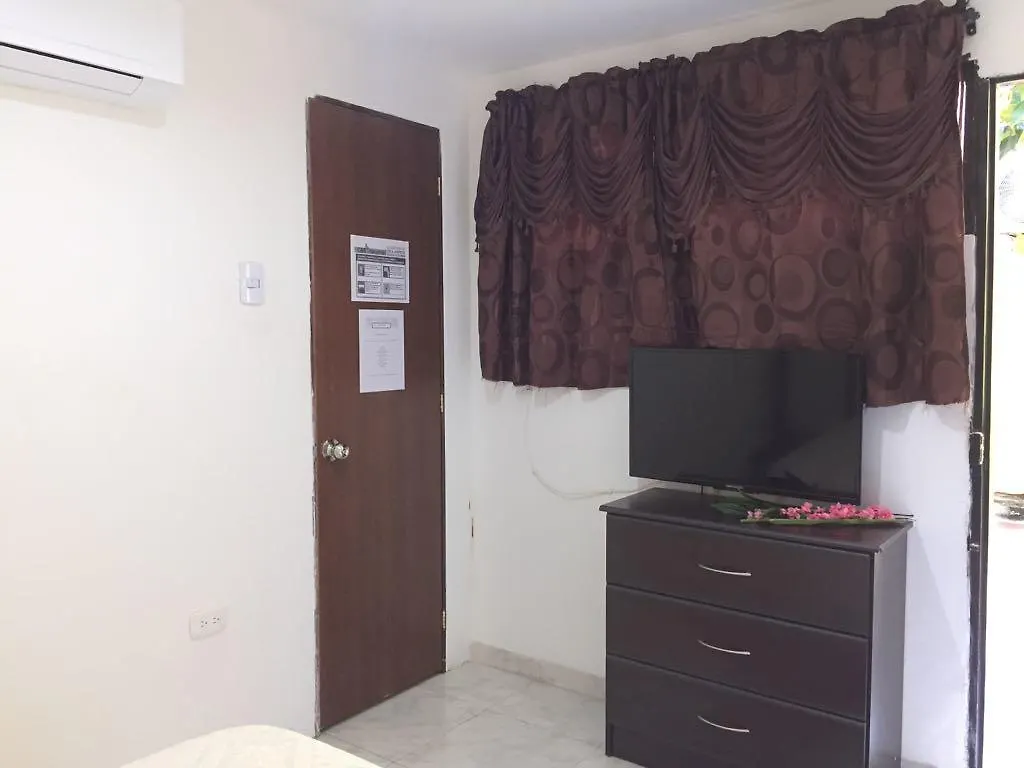 Hotel Costa Bahia Cartagena 2*,